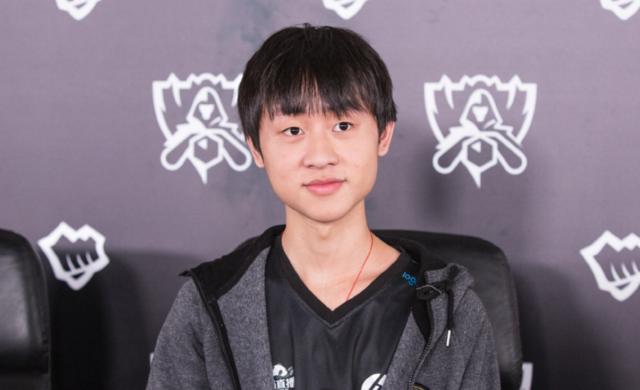 了他向组织