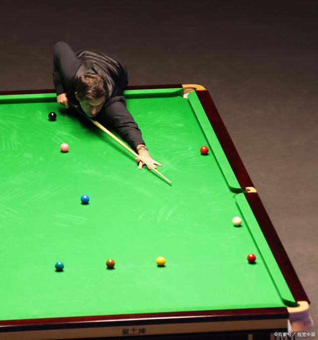 和瓦尔泰利 和瓦尔泰利